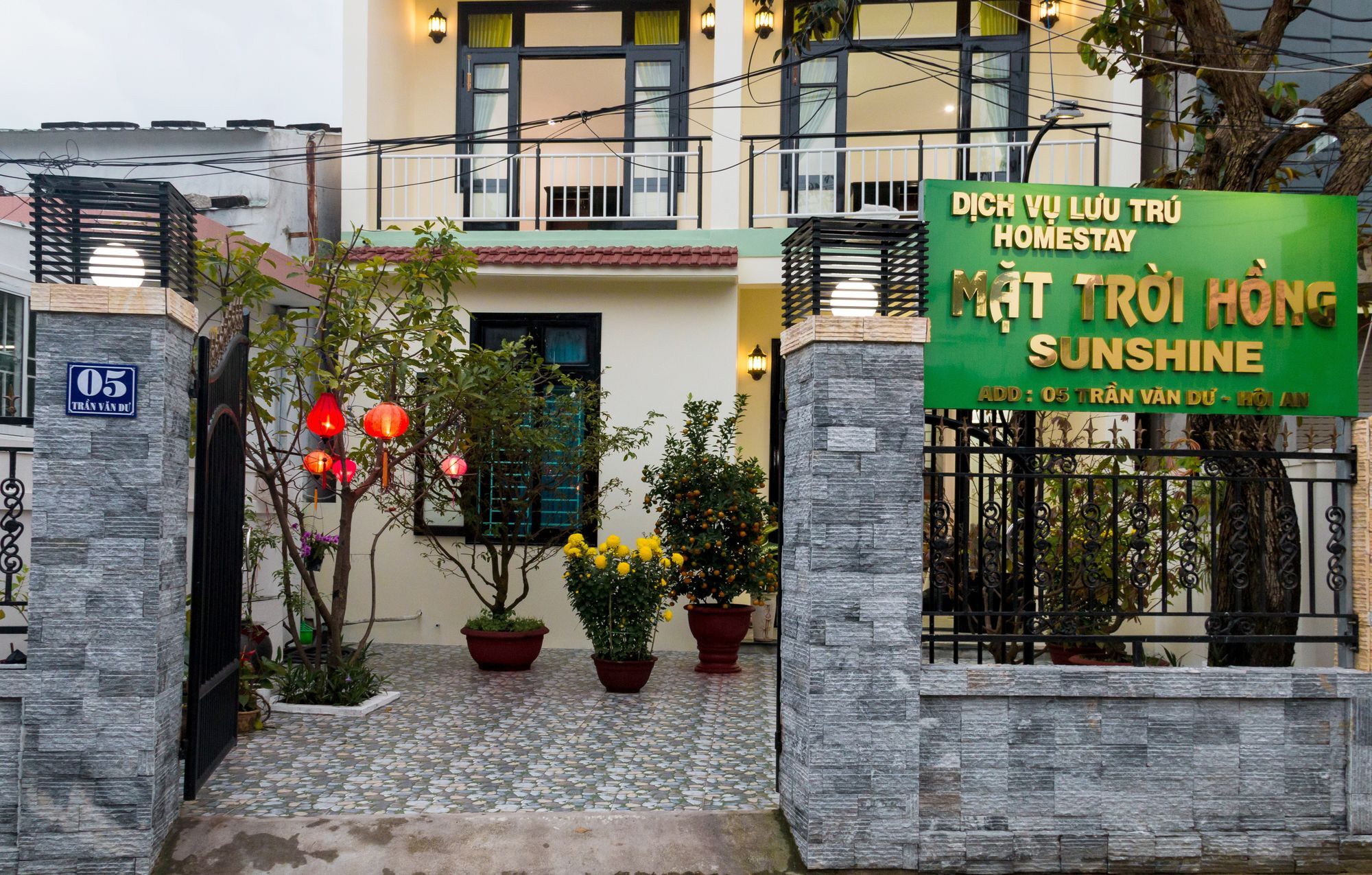 Sunshine Homestay ホイアン エクステリア 写真